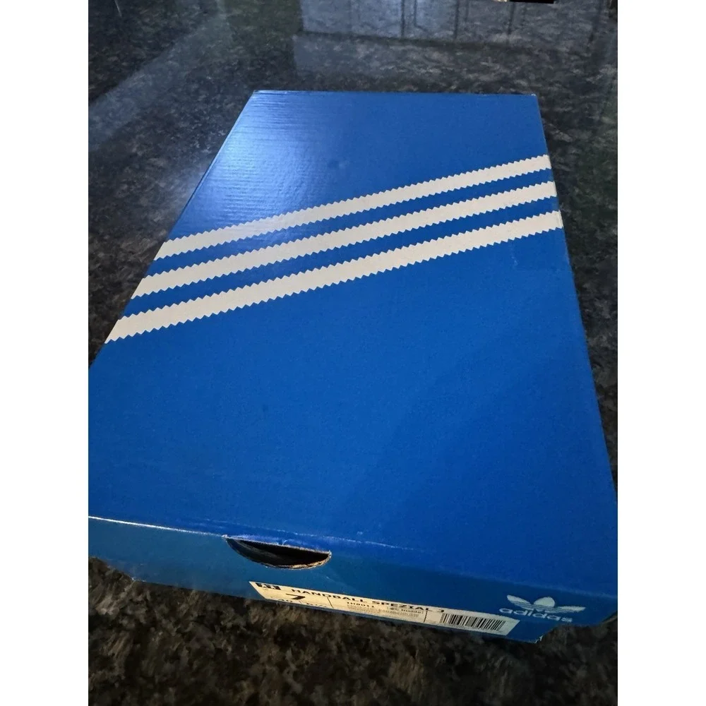 adidas Handball Spezial J Collegiate Navy Clear‎ Sky IH8011 Shoes Sneaker Sz 7
